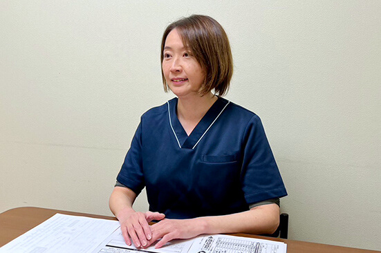 デイサービス従業員のインタビュー写真