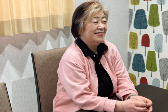 訪問介護従業員のインタビュー写真